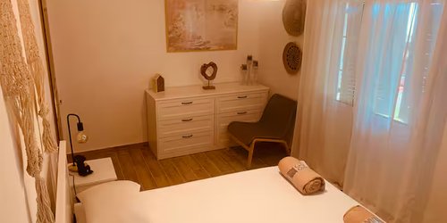 Corfu Beach and Town — beachfront house at Acharavi and Old Town studio