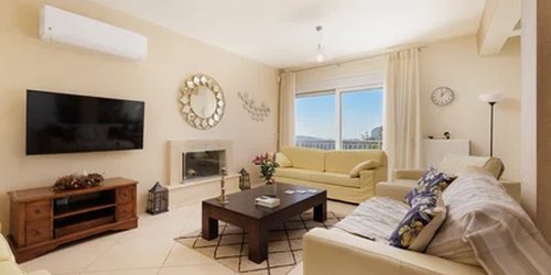 Ef Zin Villa Corfu — 3-bedroom holiday villa with private pool in Skripero